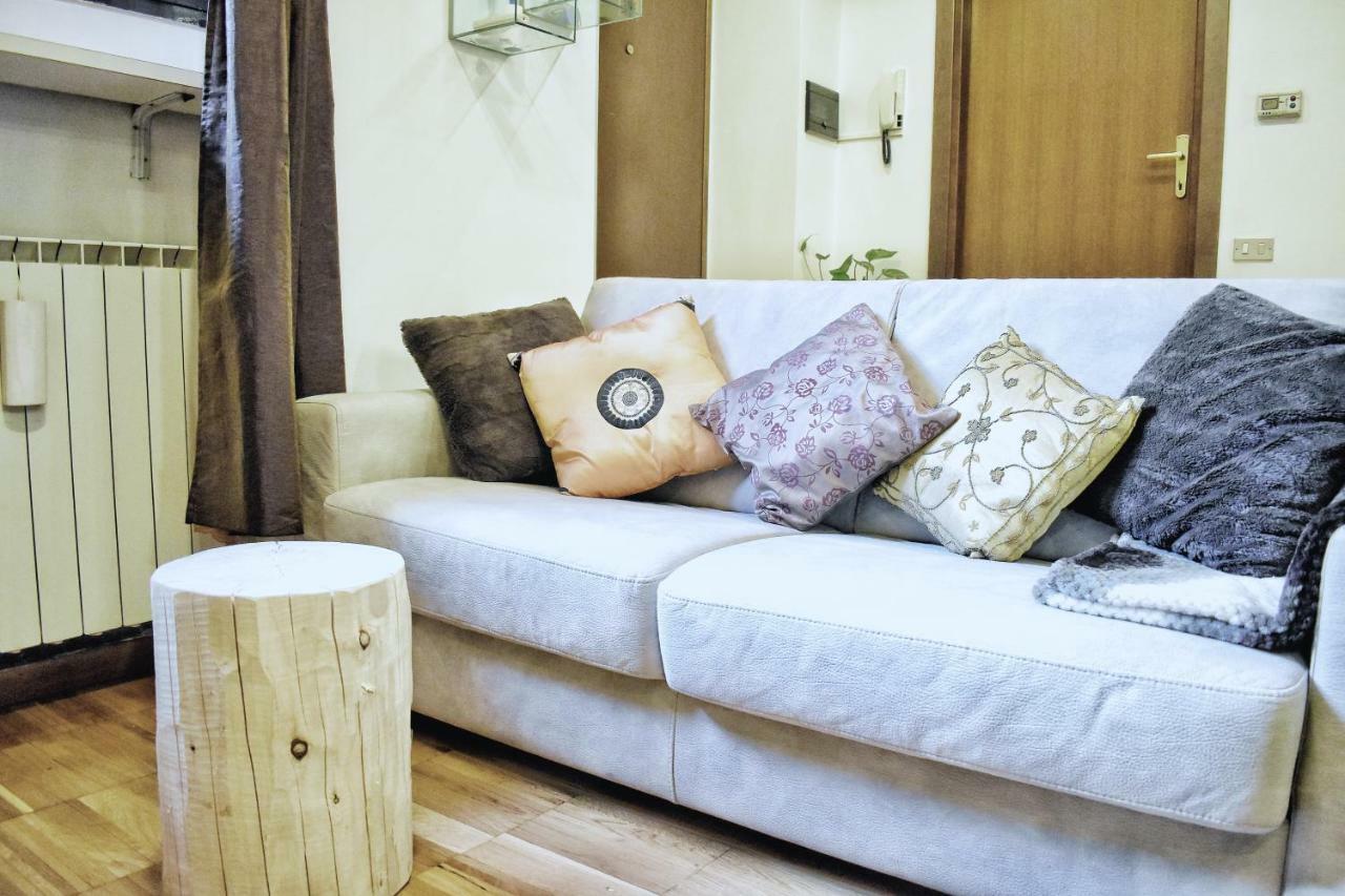 Charming Design Loft Isola Milano Apartment Exterior photo